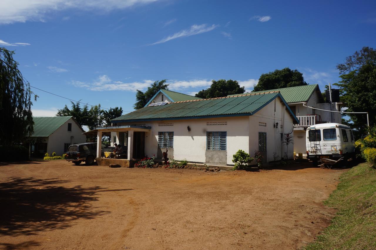 Masaka Backpackers, Tourists Cottage & Campsite 외부 사진
