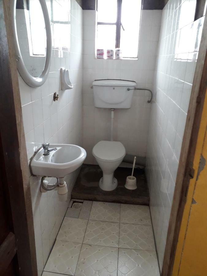 Masaka Backpackers, Tourists Cottage & Campsite 외부 사진