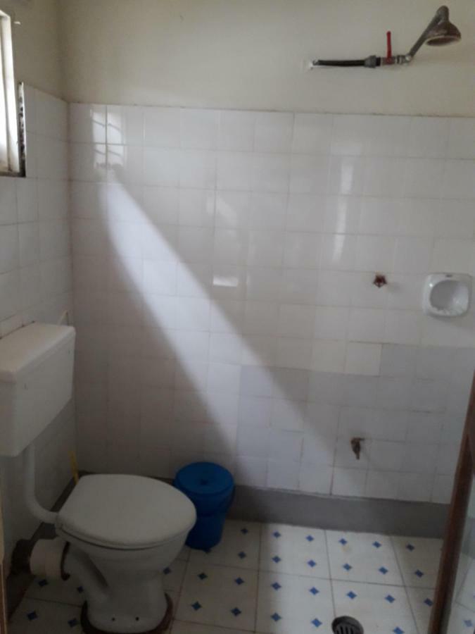 Masaka Backpackers, Tourists Cottage & Campsite 외부 사진
